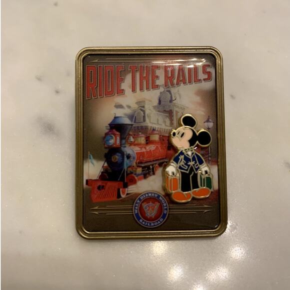 Ride the Rails Mickey Train Disney Trading Pin - Picture 1 of 2